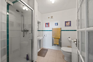 Photo 7- click for photo gallery